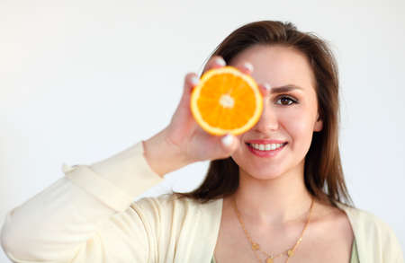The Role of Diet in Rosacea Management: UK-Specific Nutritional Advice