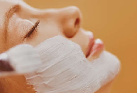 A Comprehensive Guide to Men’s Beard Shaping with Laser Treatments in the UK