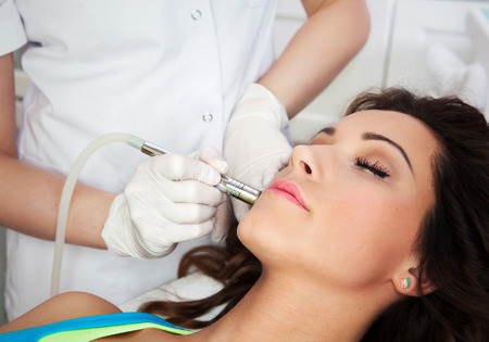Pre- and Post-Treatment Care for IPL: British Dermatologists’ Advice