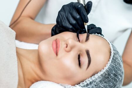 Emsculpt for Men and Women in the UK: Debunking Common Myths