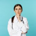 The Role of Qualified Practitioners in Managing and Explaining Treatment Risks in Britain