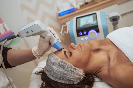 The Evolution of CO2 Laser Technology: How Laser Skin Resurfacing Has Changed Cosmetic Procedures in the UK