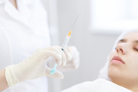 Anti-Ageing Benefits of Microneedling: A British Perspective