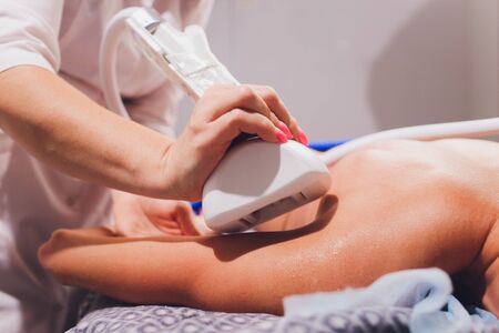 Laser Therapy vs. Traditional Methods: Pros and Cons for British Patients